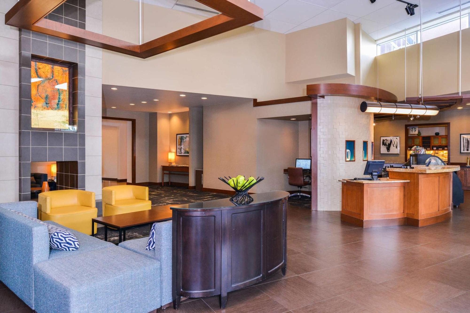 Hyatt Place Chesapeake Exterior photo